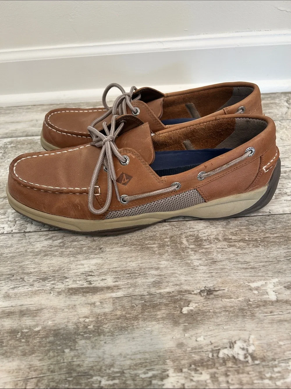Sperry timeless boat